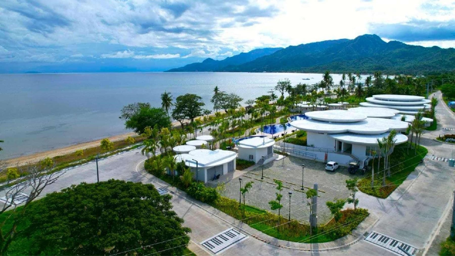 Playa Laiya, Grand Coral Clubhouse and the beach, aerial photo