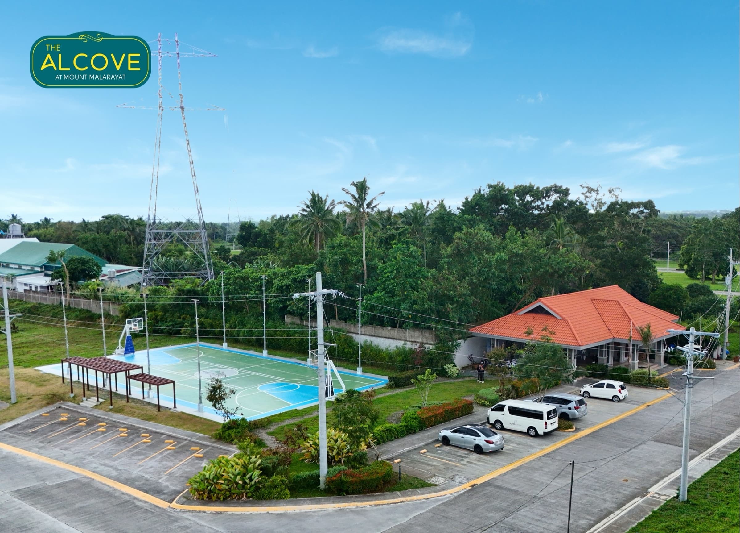 The Alcove basketball court and multi-purpose hall from above (photo)